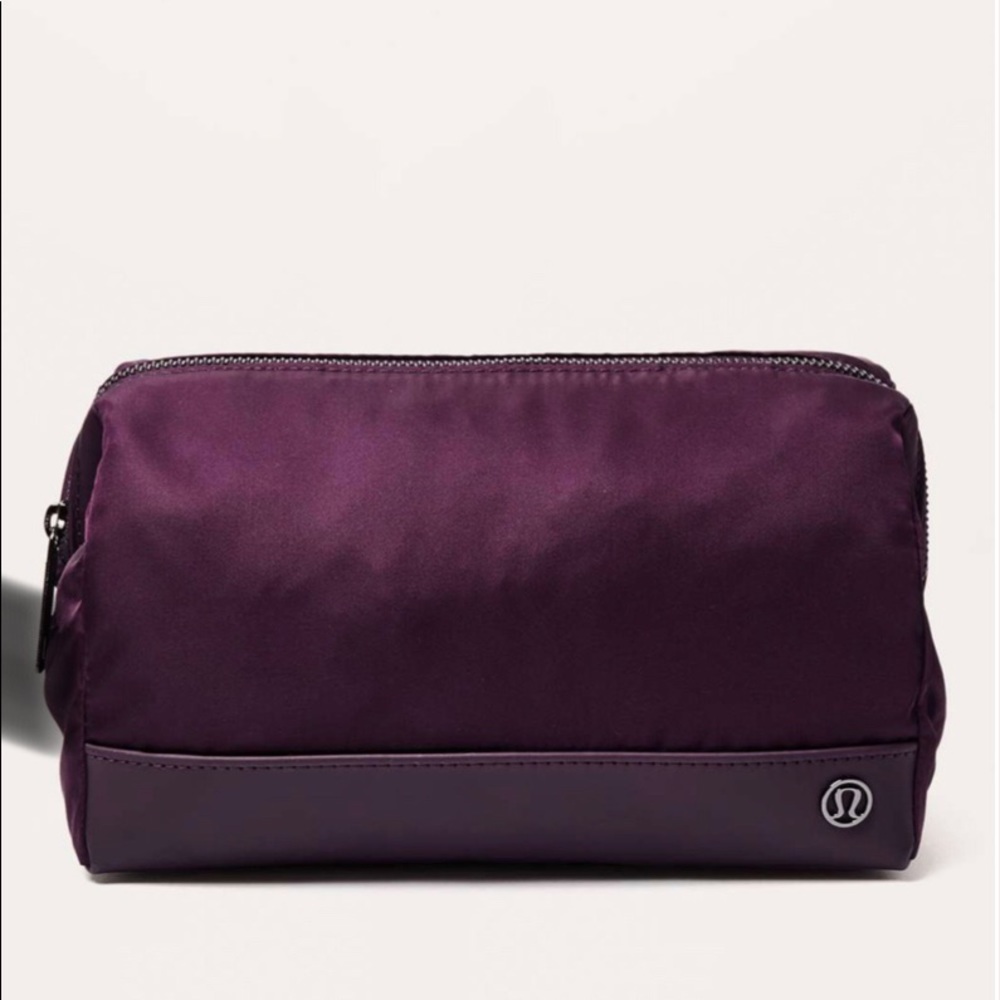 Lululemon Everywhere Kit 4L